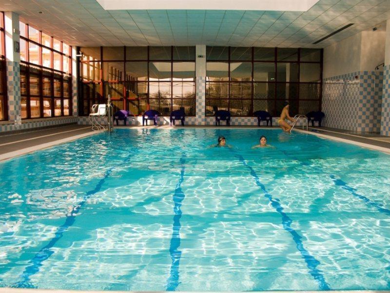 Club Praia Mar Portimão Buitenkant foto